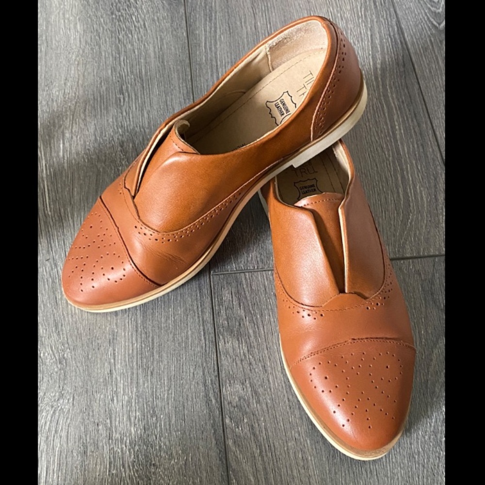 Brown Leather Time and Tru Loafers